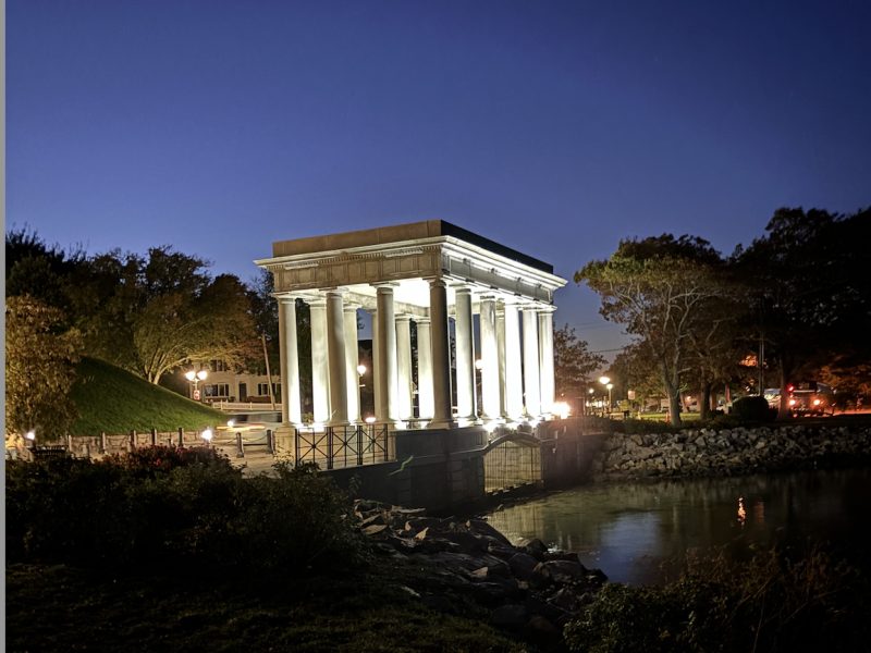 At Thanksgiving time, sizing up Plymouth Rock